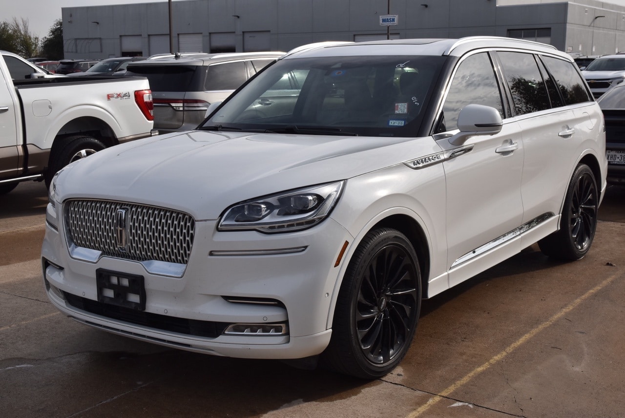 2022 Lincoln Aviator Reserve's photo