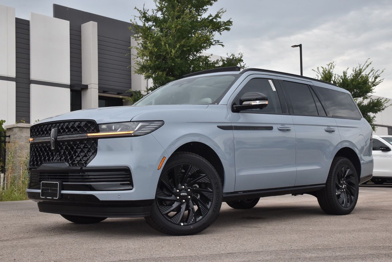 New 2026 Lincoln Navigator Reserve