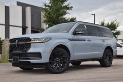 2026 Lincoln Navigator Reserve SUV