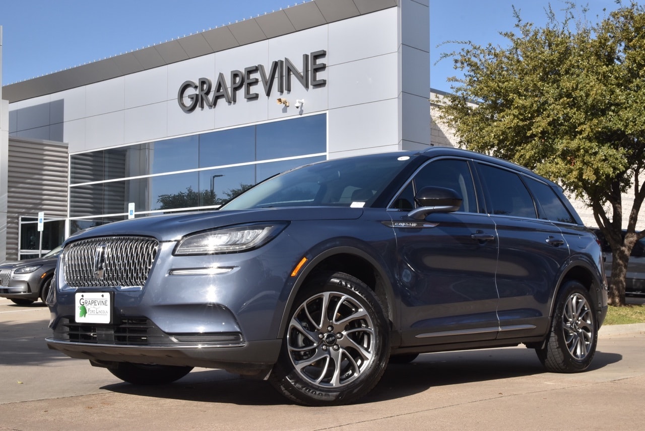 2022 Lincoln Corsair Base