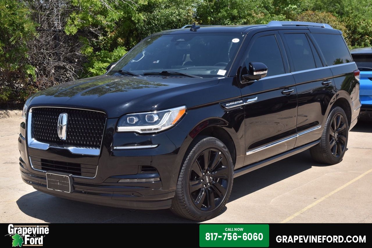 2024 Lincoln Navigator Reserve 4WD's photo