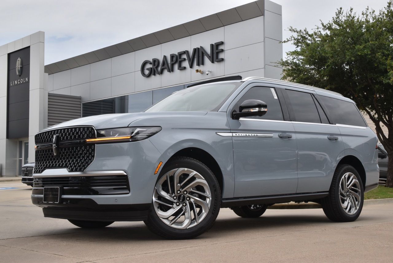 New 2026 Lincoln Navigator Reserve