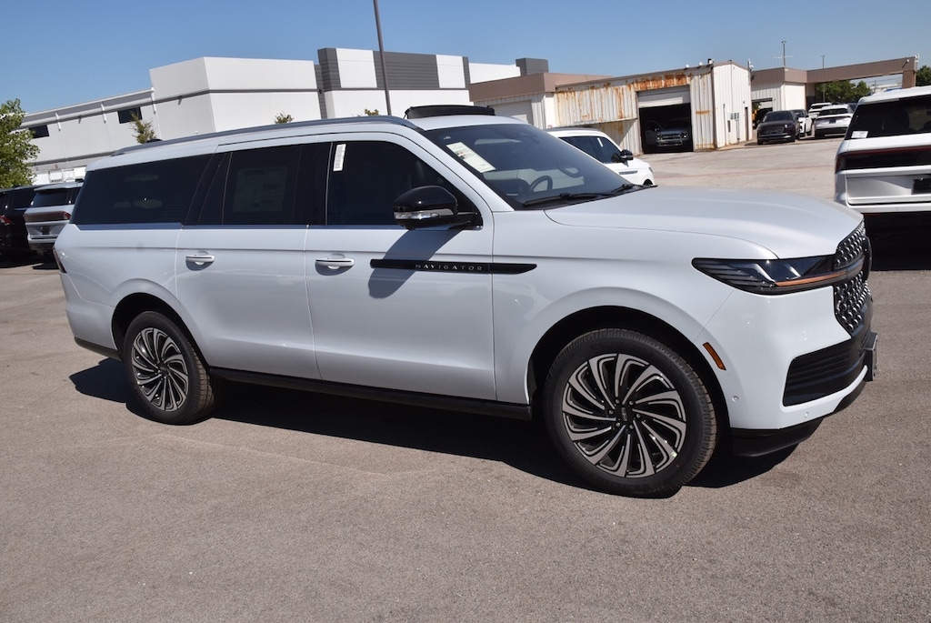 New 2025 Lincoln Navigator L Black Label SUV