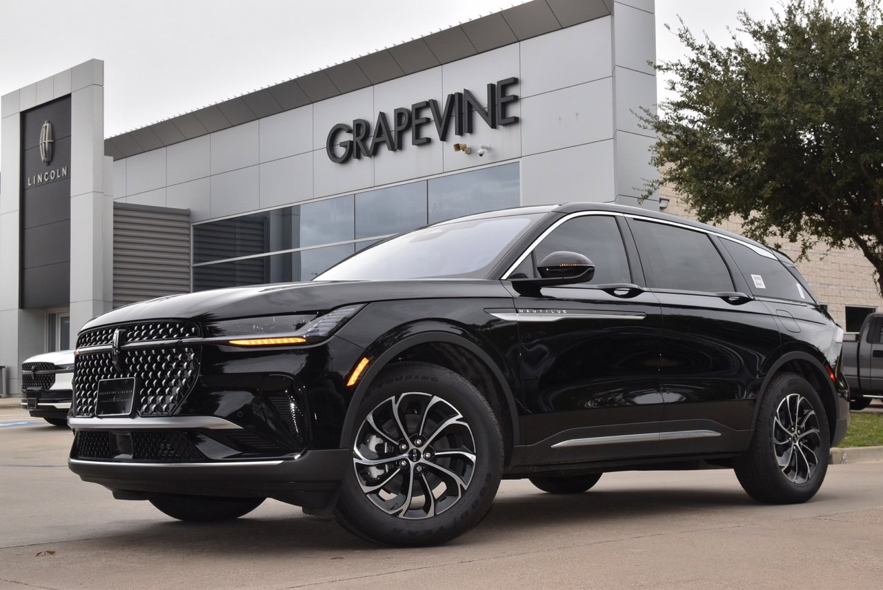 Infinite Black 2026 Lincoln Nautilus SUV / Crossover All-Wheel Drive 8-Speed Automatic Overdrive