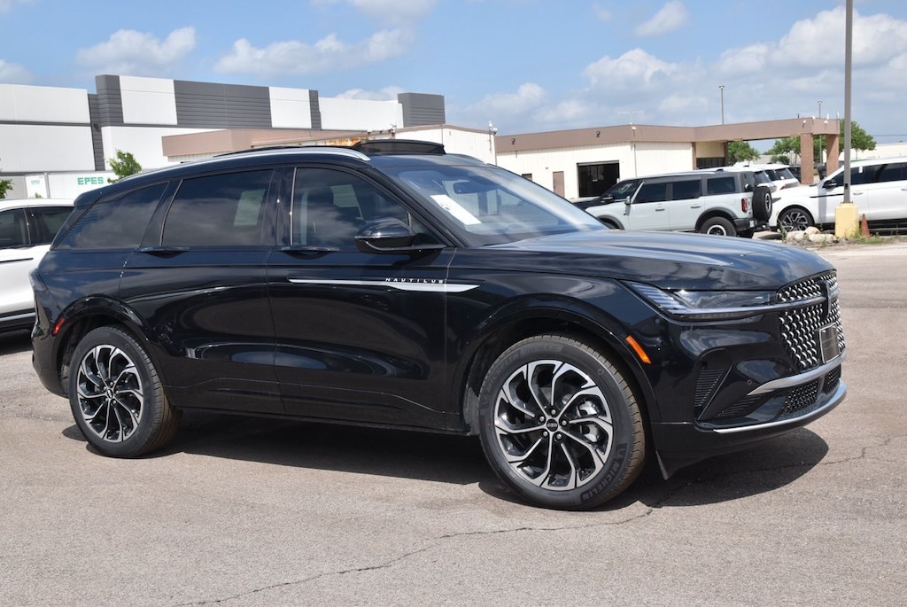New 2026 Lincoln Nautilus Reserve SUV