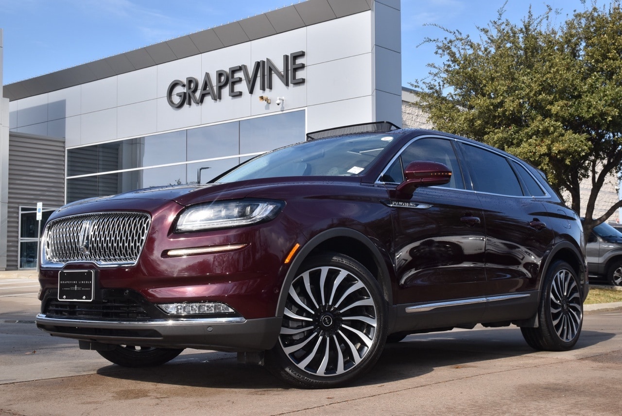 2023 Lincoln Nautilus Black Label's photo