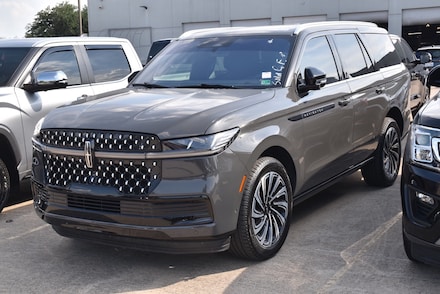 2025 Lincoln Navigator Black Label SUV