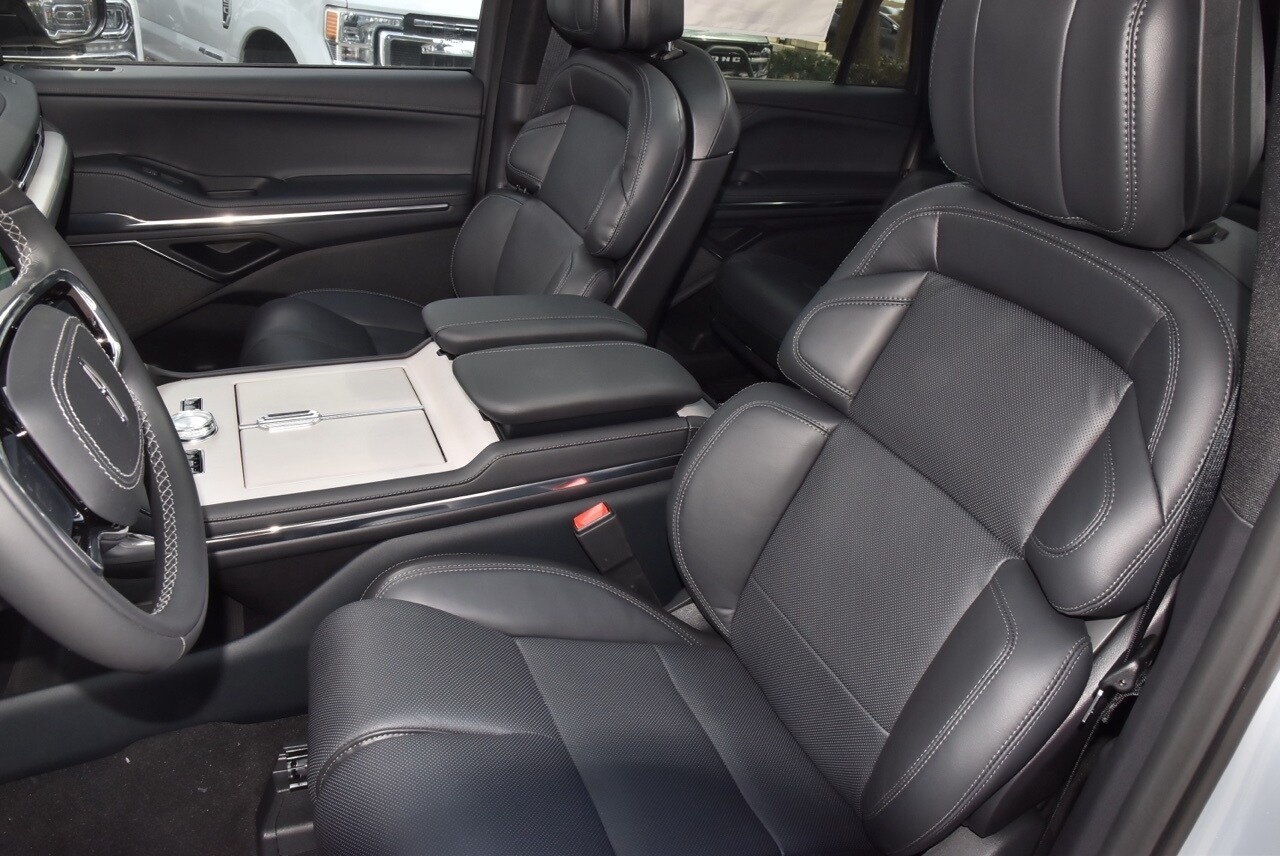 2025 Lincoln Navigator Reserve - Photo 37