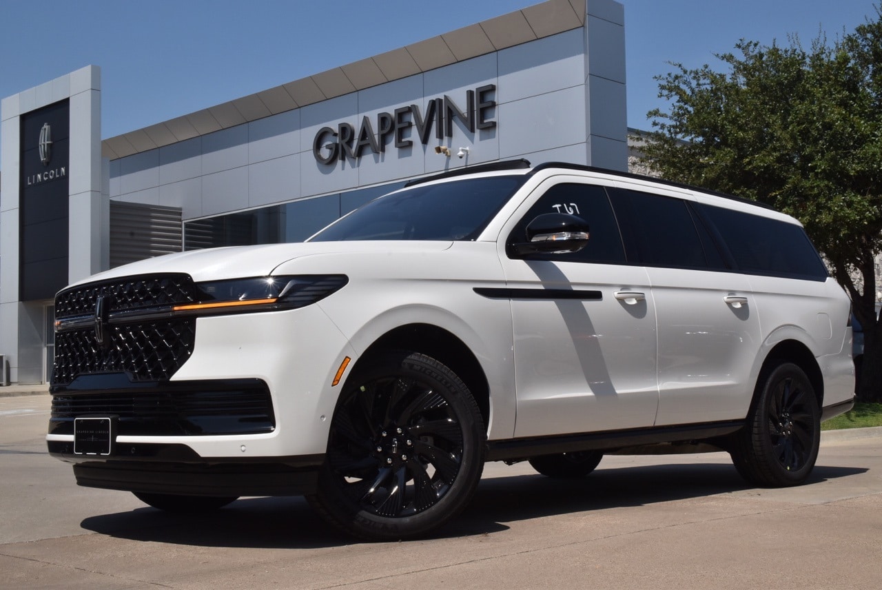 2025 Lincoln Navigator L Reserve