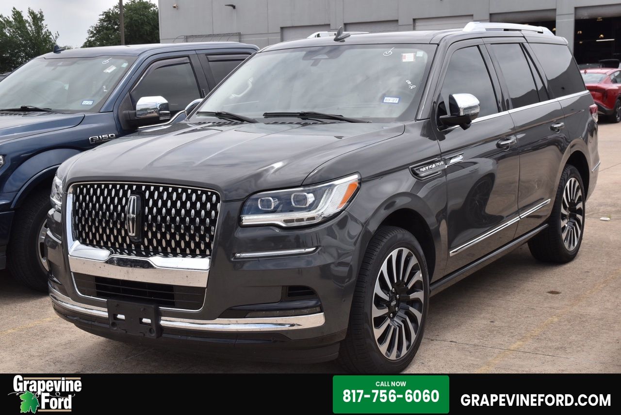 2023 Lincoln Navigator Black Label 4WD's photo