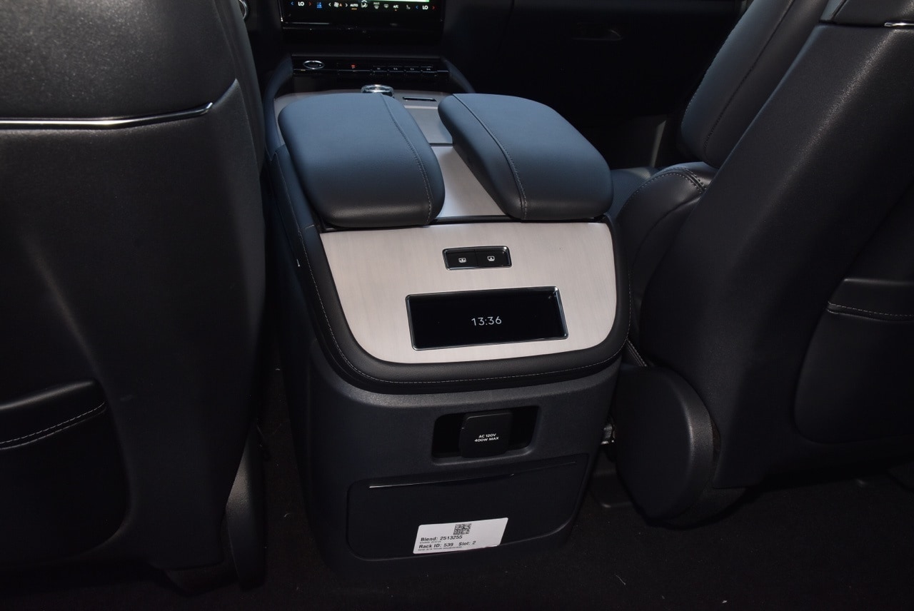2025 Lincoln Navigator Reserve L - Photo 19