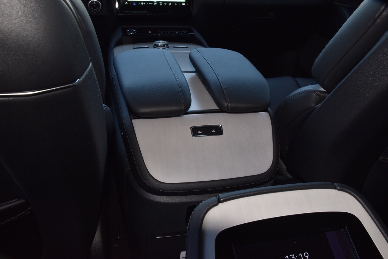 2025 Lincoln Navigator Reserve - Photo 19