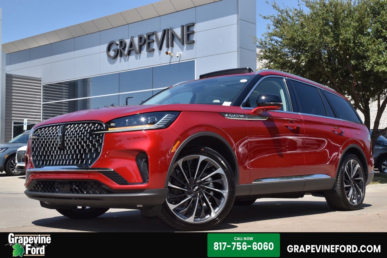 2026 Lincoln Aviator Rojo (Red Carpet Tinted) SUV/Crossover Tracción en las cuatro ruedas Automática