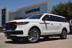 2026 Lincoln Navigator L Reserve SUV