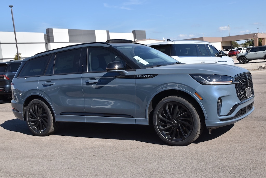 New 2026 Lincoln Aviator Reserve SUV