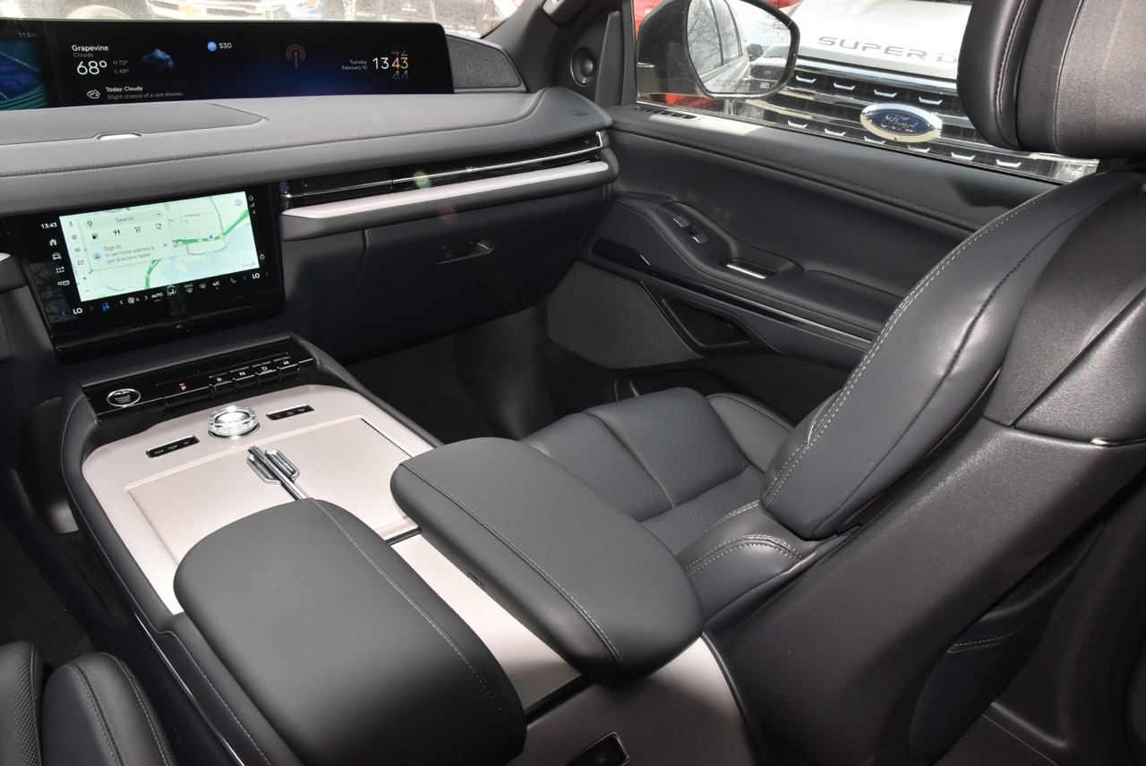 2025 Lincoln Navigator Reserve - Photo 18