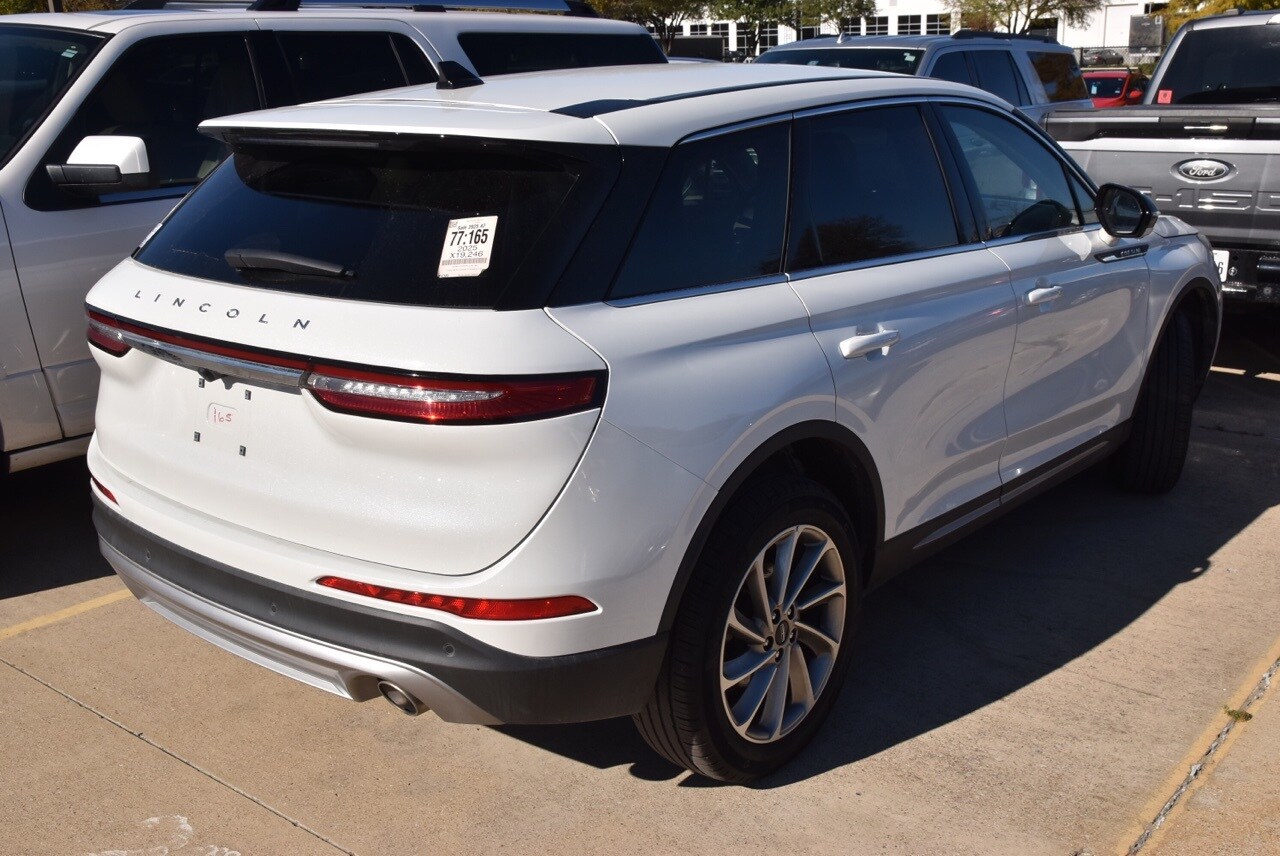 2025 Lincoln Corsair Premiere photo 3