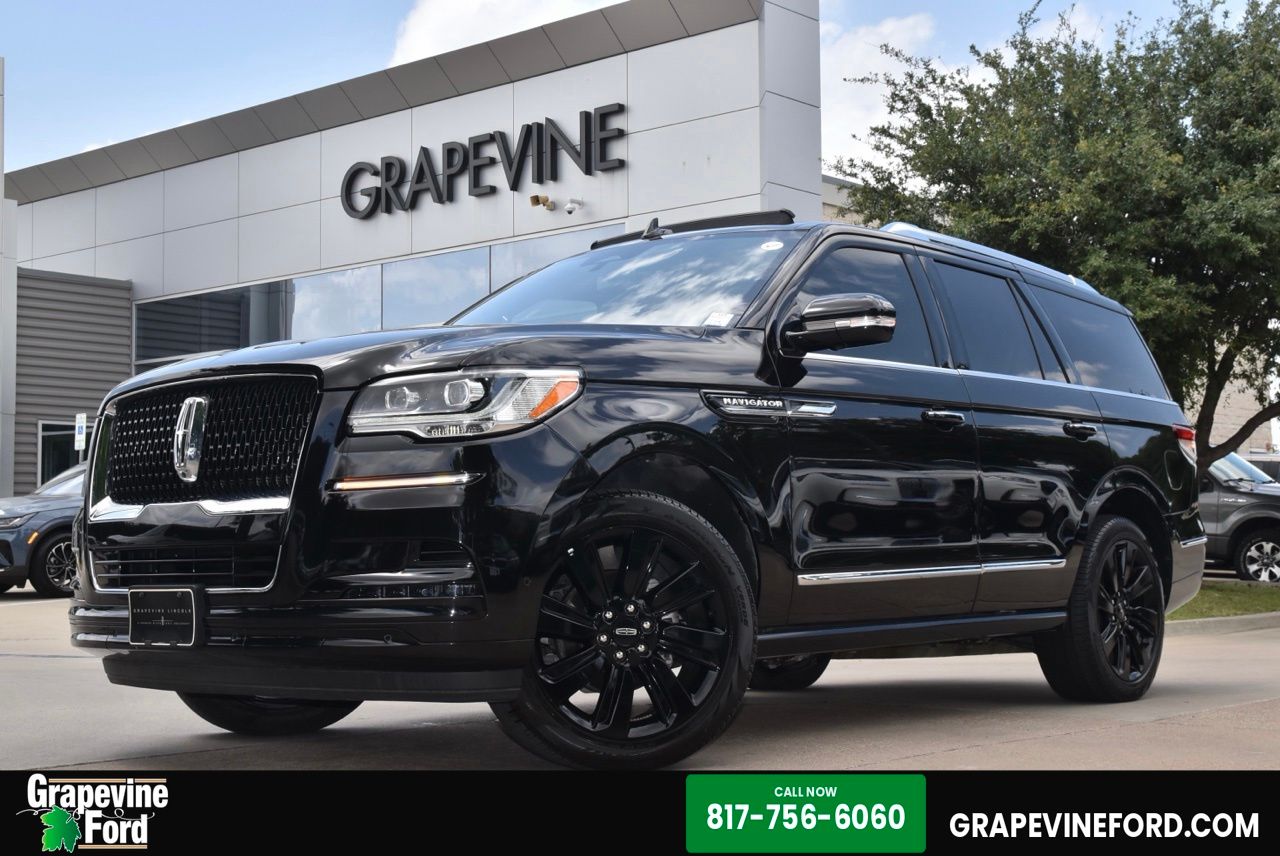 2024 Lincoln Navigator Reserve 4WD's photo