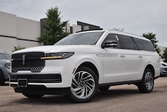 2026 Lincoln Navigator L Reserve SUV