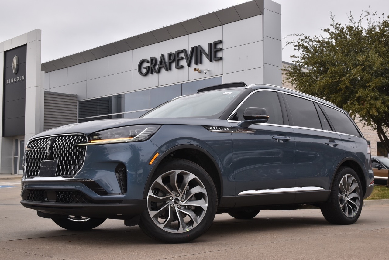 2026 Lincoln Aviator Reserve's photo