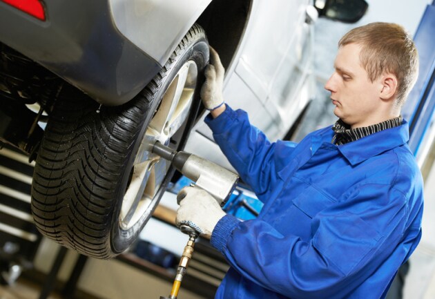 Lincoln Tire Maintenance, Grapevine, Texas