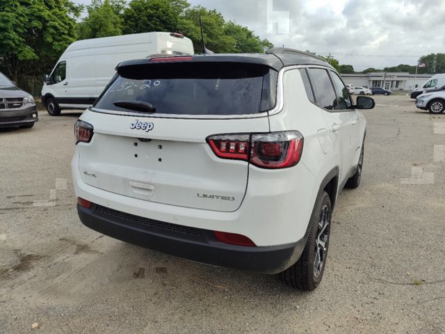 2024 Jeep Compass Limited 3