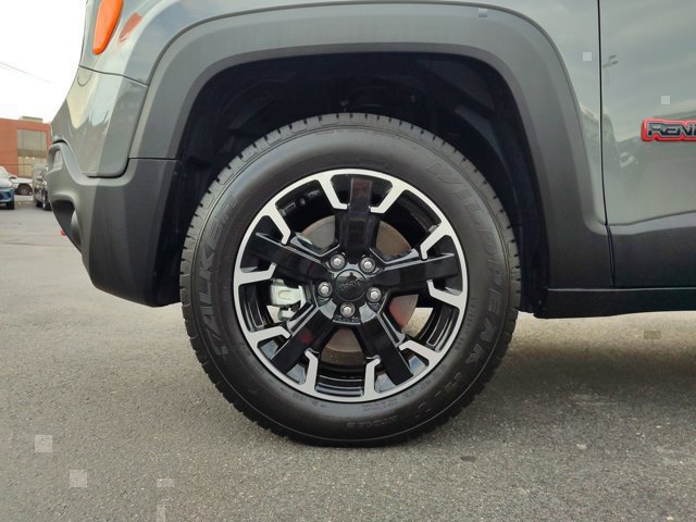 2023 Jeep Renegade Trailhawk 5