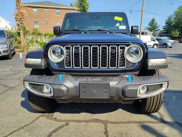 2024 Jeep Wrangler 4xe Sahara 2