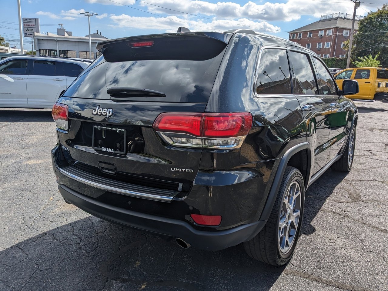 2020 Jeep Grand Cherokee Limited 3