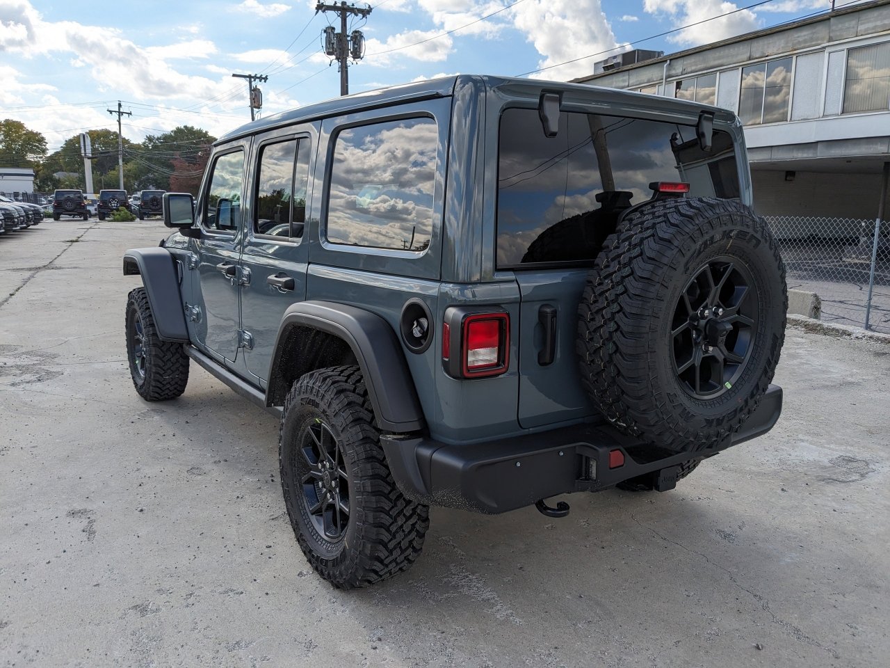 2024 Jeep Wrangler Willys 5