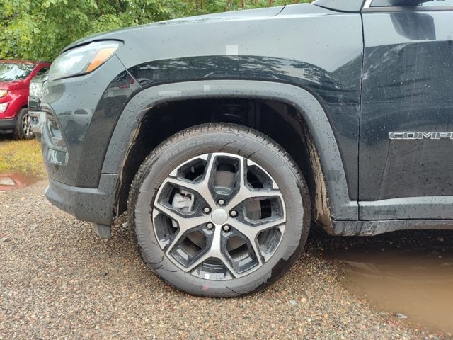 2024 Jeep Compass Limited 5