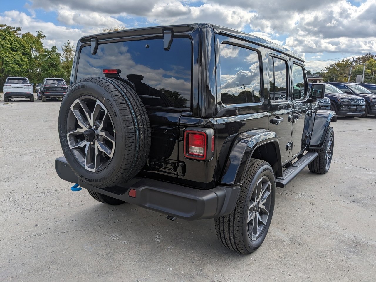 2024 Jeep Wrangler 4xe Sport S 3