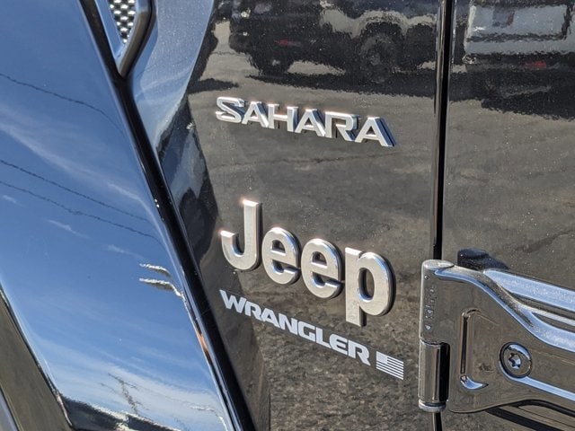 2024 Jeep Wrangler Sahara 11