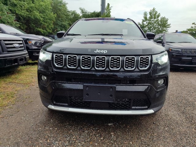 2024 Jeep Compass Limited 2