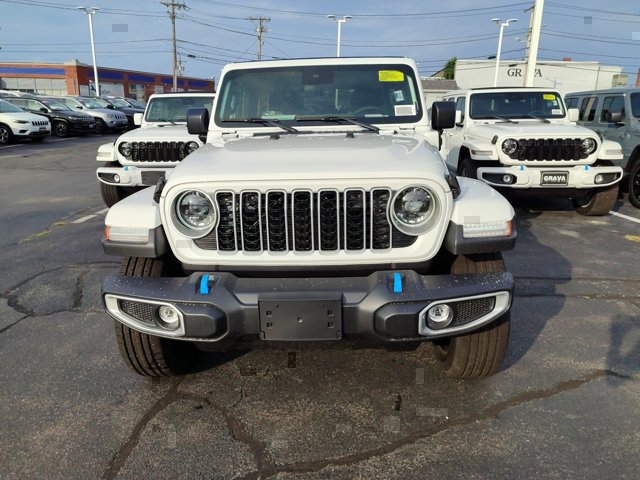 2024 Jeep Wrangler 4xe Sahara 2