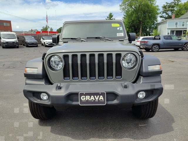 2023 Jeep Wrangler Sport Altitude 2