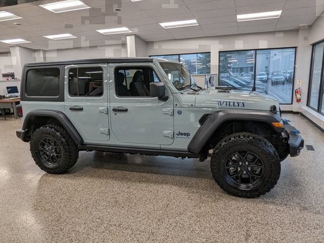 2024 Jeep Wrangler 4xe Willys 2