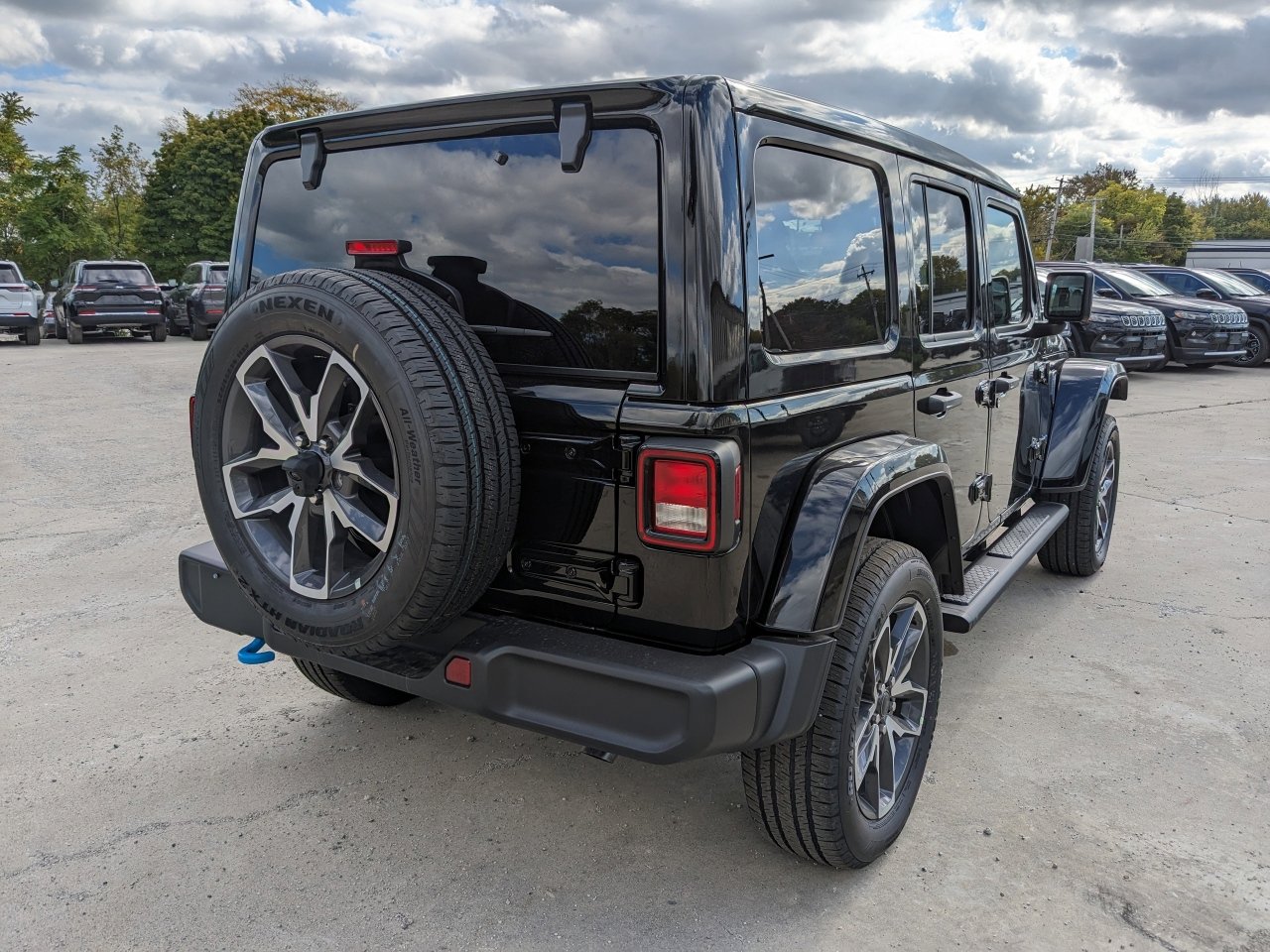 2024 Jeep Wrangler 4xe Sport S 3