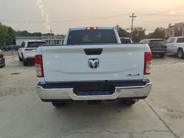 2024 Ram 2500 Tradesman 4