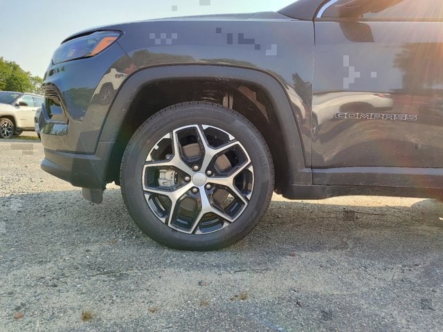 2024 Jeep Compass Limited 5