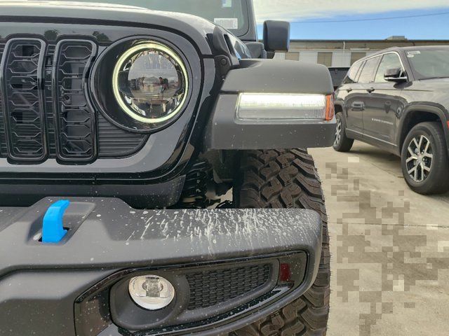 2024 Jeep Wrangler 4xe Willys 9