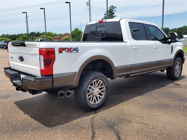 2017 Ford F-250 King Ranch photo 4
