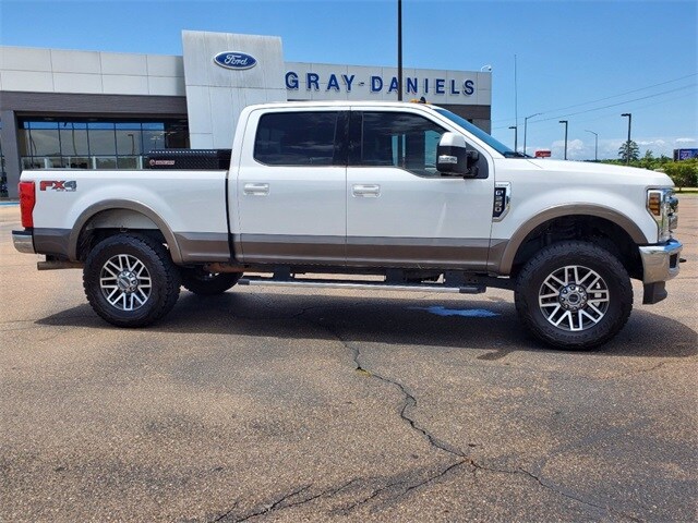 2019 Ford F-250 Lariat photo 3