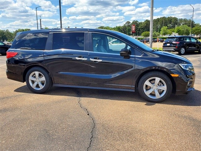 2018 Honda Odyssey EX-L photo 3
