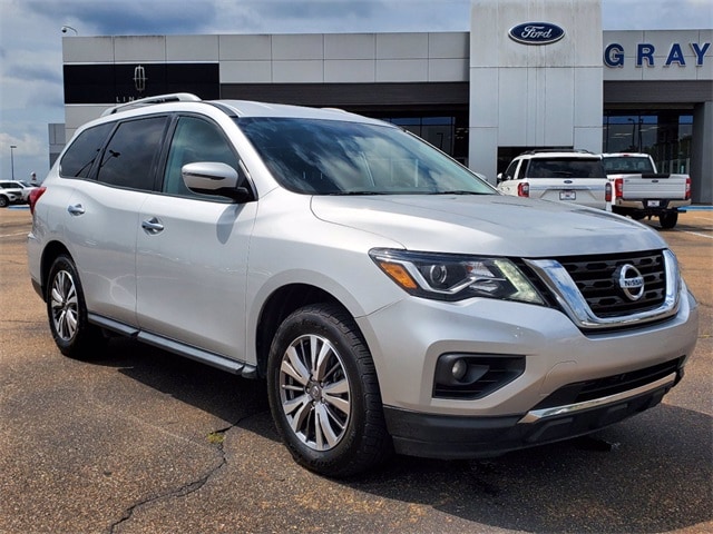 Used 2019 Nissan Pathfinder SV with VIN 5N1DR2MM6KC605153 for sale in Brandon, MS