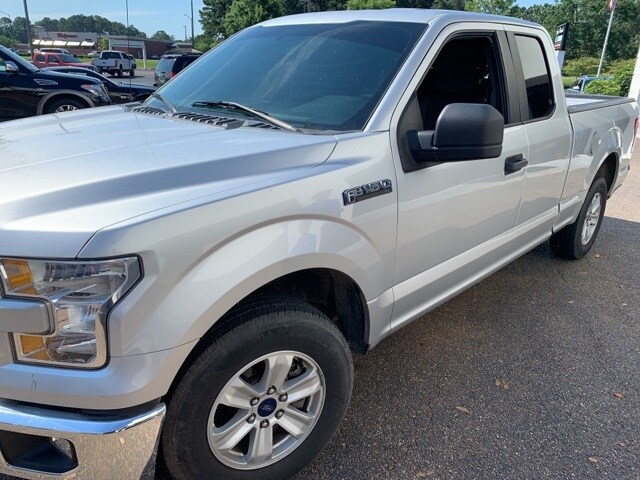 2015 Ford F-150 XL photo 3