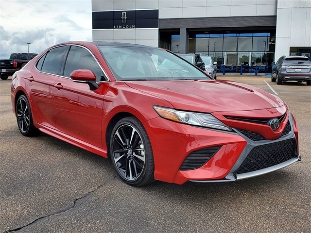 Used 2019 Toyota Camry XSE with VIN 4T1B61HK6KU246125 for sale in Brandon, MS