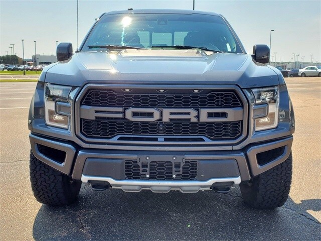 2018 Ford F-150 Raptor photo 3