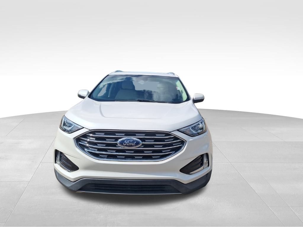 2019 Ford Edge SEL photo 3