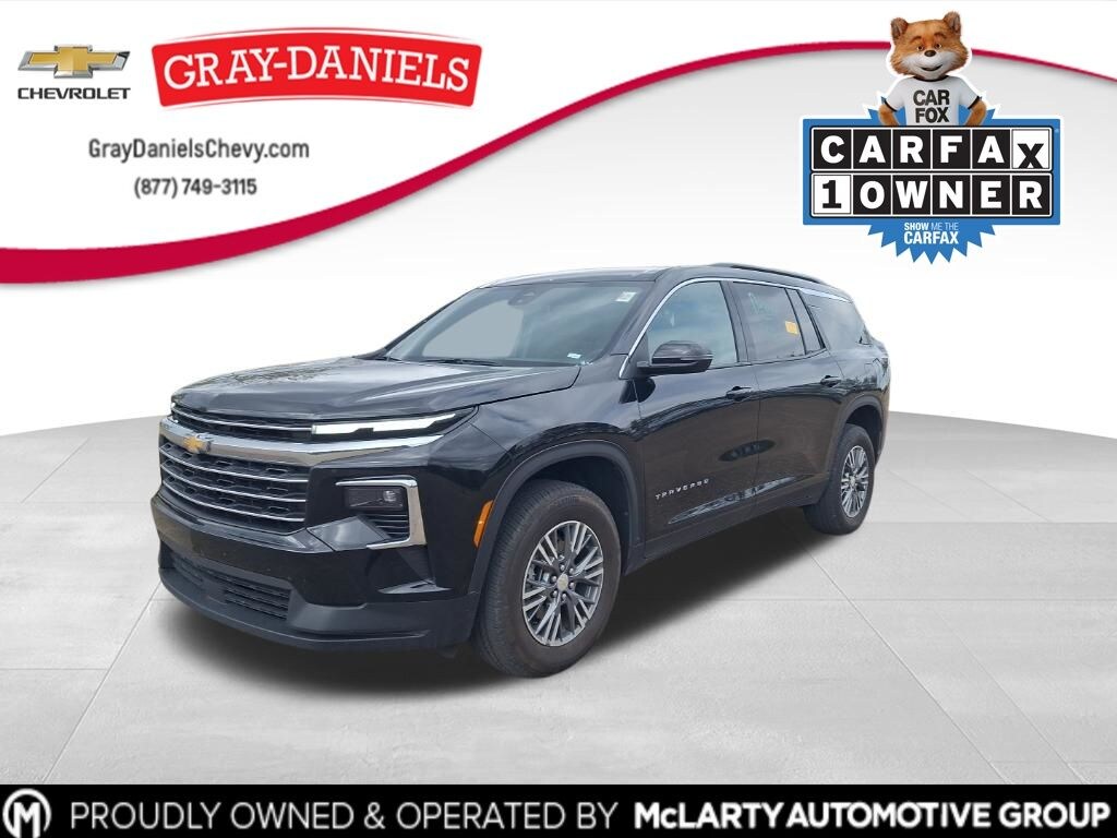 Used 2025 Chevrolet Traverse LT SUV